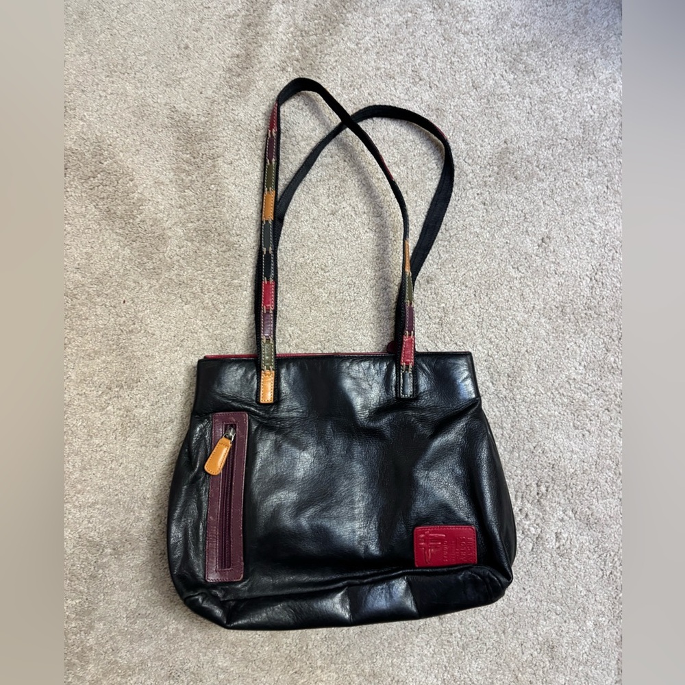 Pristine vintage Carlos Falchi black leather purse
